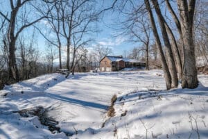 Spacious 6-Bedroom Home on 2.8 Acres in Front Royal