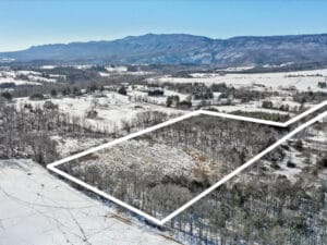 Beautiful Lot with Stunning Views in Shenandoah