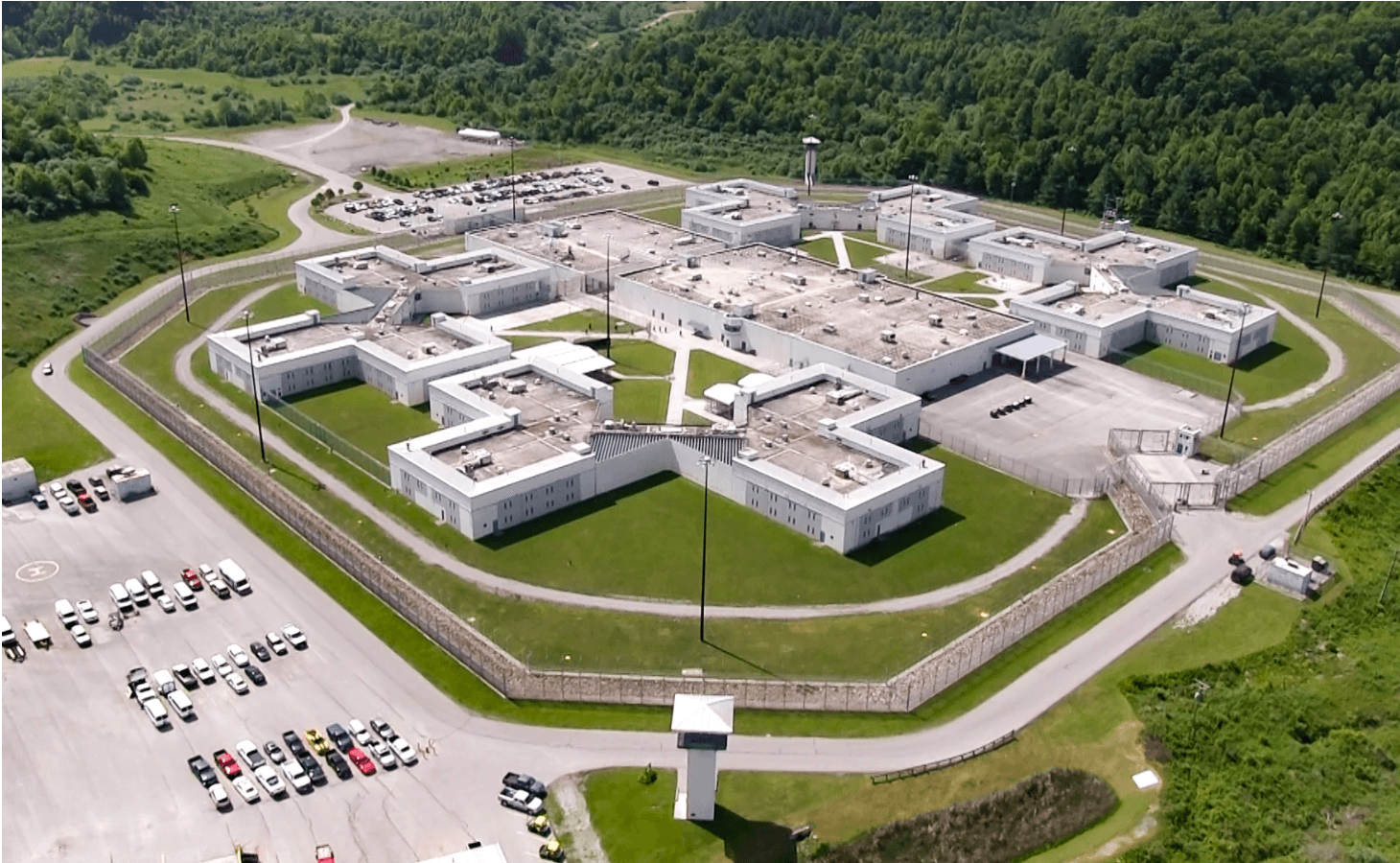 Federal judge allows Va. inmates rights’ lawsuits to move forward