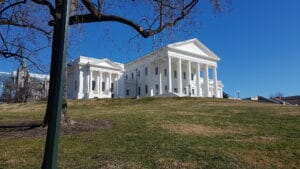 Virginia contract bill draws scrutiny over set-asides