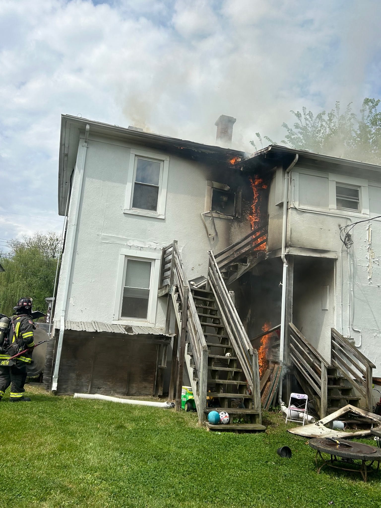 Two families displaced in Blue Ridge Avenue apartment fire