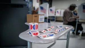 Virginia Republicans to choose Warner challenger Tuesday