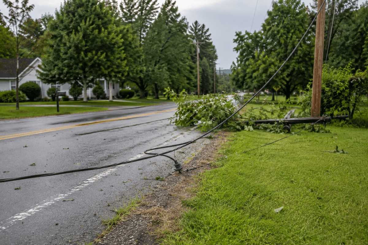 Downed Line Safety: What 35 Feet Really Looks Like